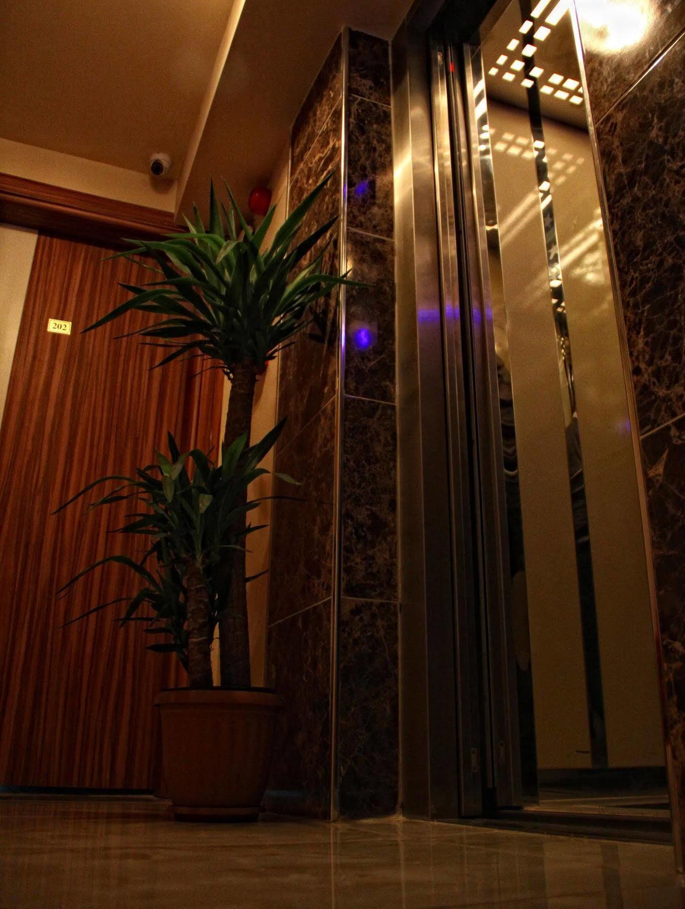 Hotel Life Room Istanbul Luaran gambar